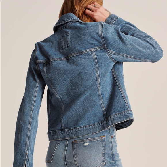 A&F Classic Denim Jacket - Picture 3 of 8